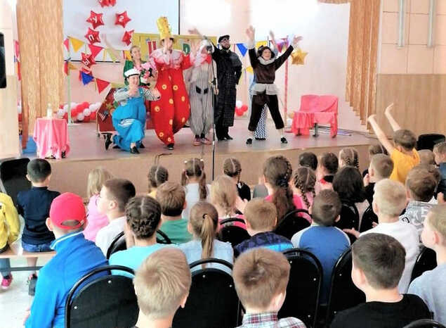 Группа «Калейдоскоп» выступила в школе № 31 города Пензы