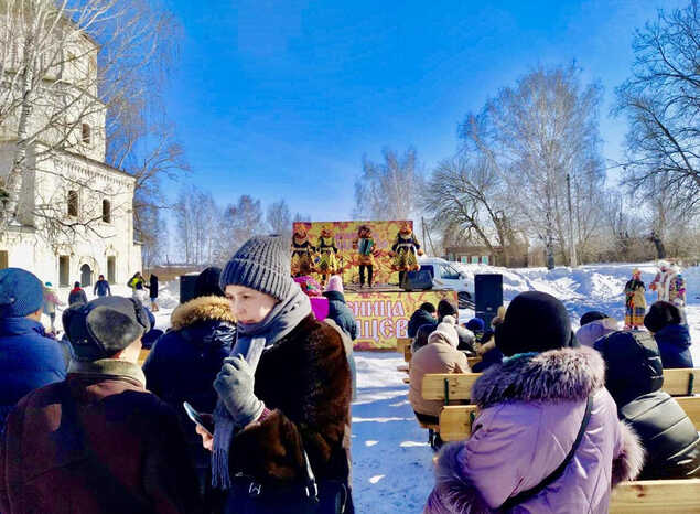 Артисты «Пензаконцерта» приняли участие в областном празднике «Масленица в Радищево»