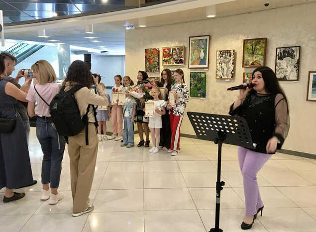 В «Пензаконцерте» открылась художественная выставка студии «Чудо»