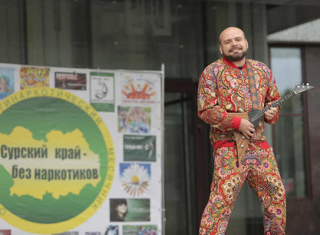 Для жителей и гостей Пензы выступил Иван Нивин