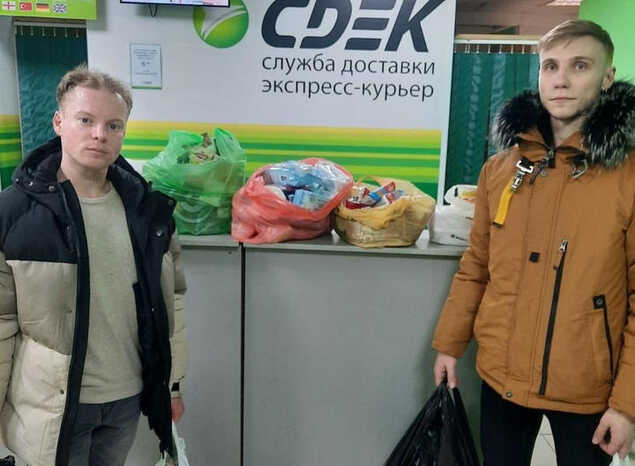 Артисты ансамбля «Казачья застава» отправили очередной гуманитарный груз в зону СВО