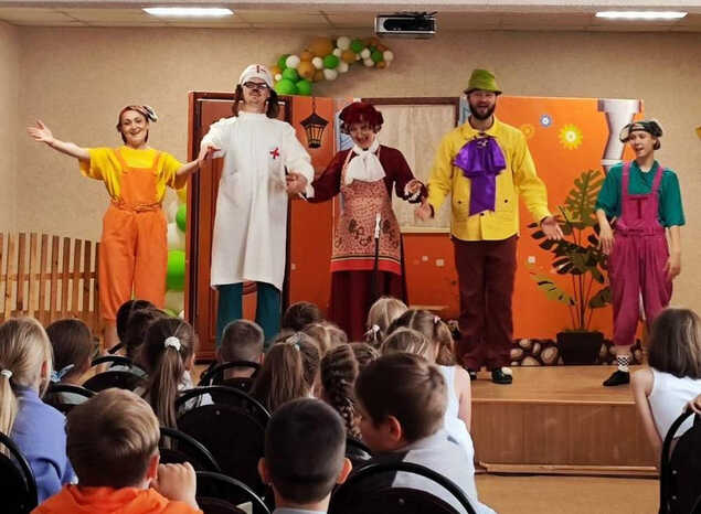 Группа «Калейдоскоп» выступила в пензенской гимназии